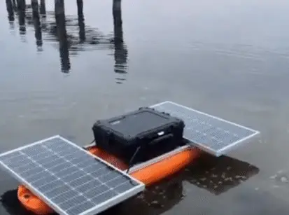 Animated clip of the autonomous boat on the water